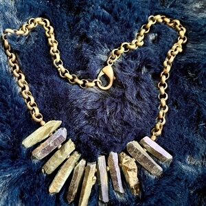 11 Quartz necklace